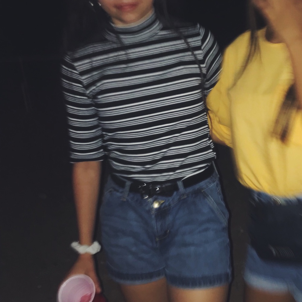 90s vibe top